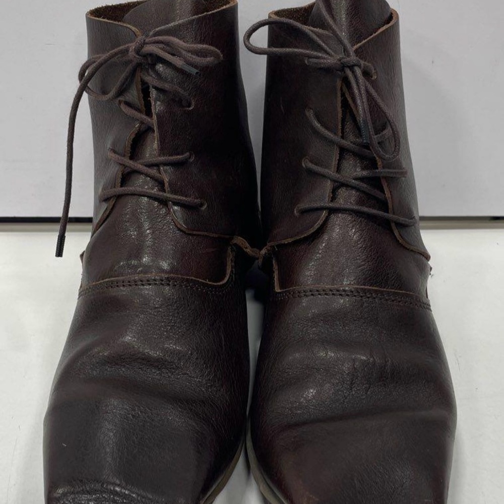 Elegant Dark Brown Leather Heeled Boots